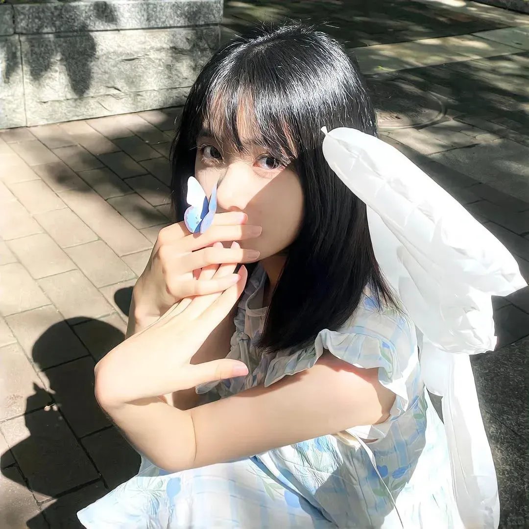 红玫瑰黑玫瑰